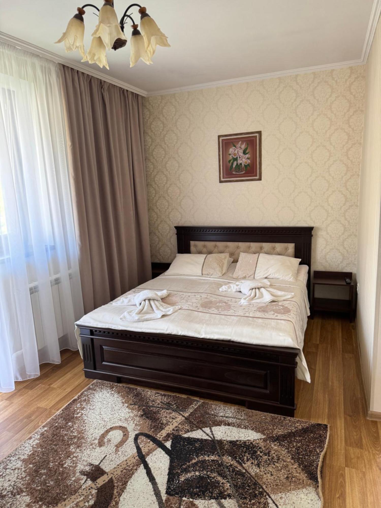 Сонячна Перлина Hotel โปลยานา ภายนอก รูปภาพ